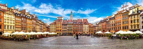 Rynek Starego Miasta w Warszawie - zdjęcie panoramiczne. Autor © Sergii Figurnyi — stock.adobe.com