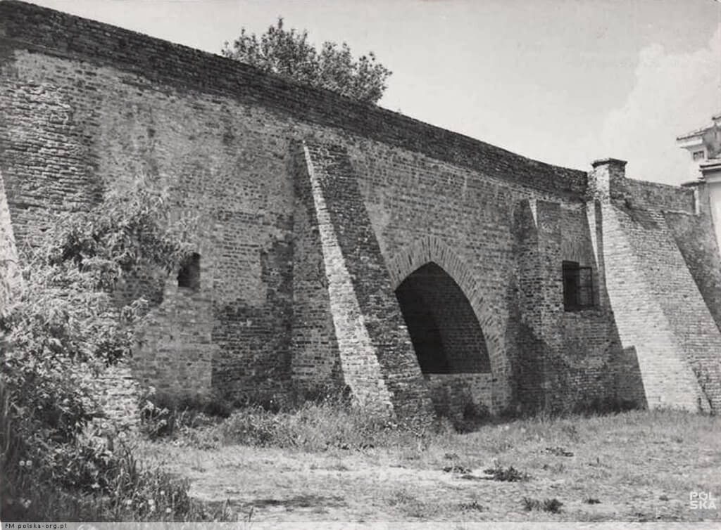 Fragment obwarowań zamkowych w Pułtusku
