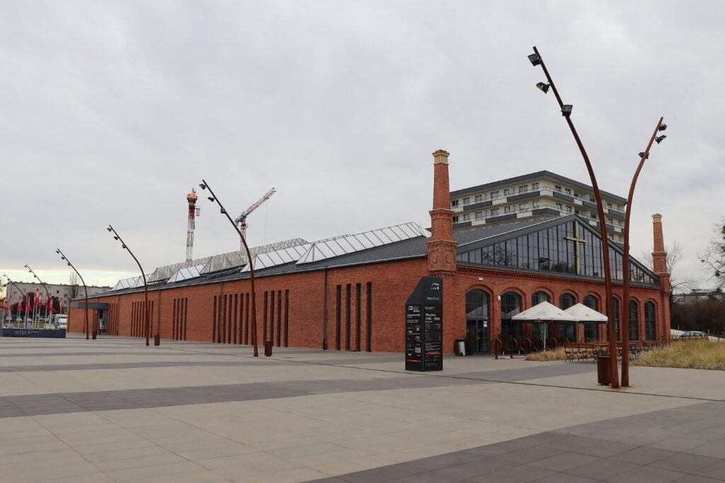 Centrum Historii Zajezdnia w Wrocławiu