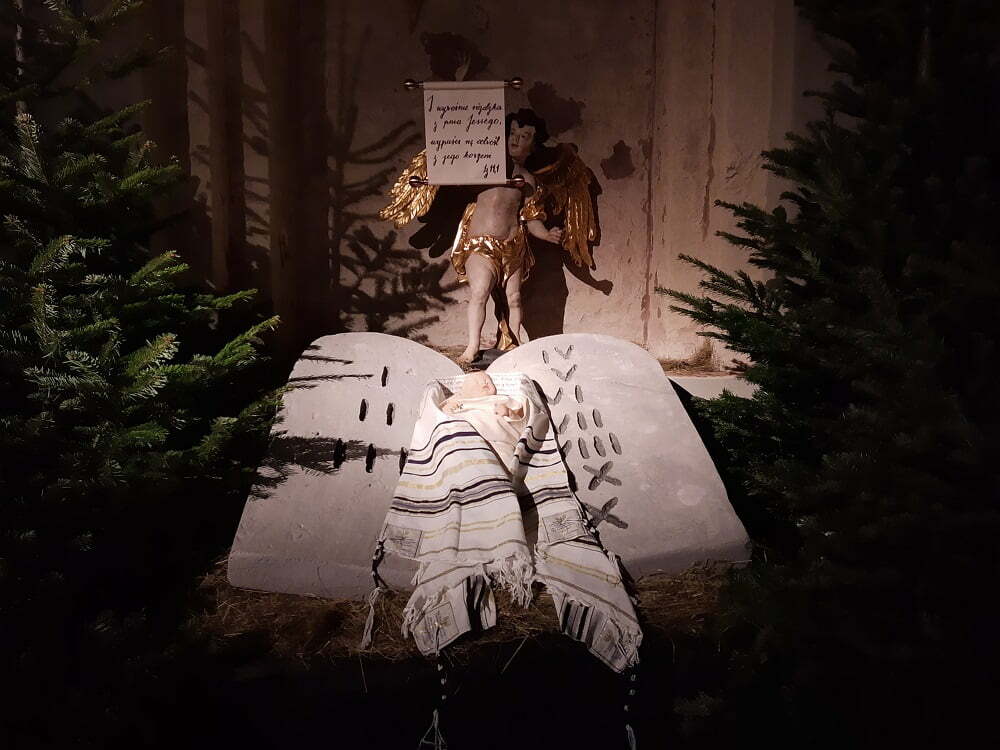 Szopka Gdańsk - aniołek i tablica X przykazań