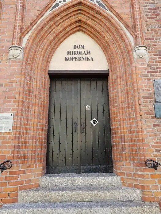 Drzwi do domu Mikołaja Kopernika - obecnie siedziba muzeum