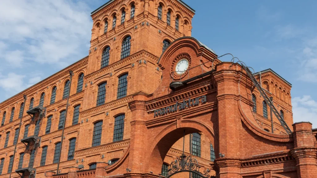 Zwiedzanie manufaktury w mieście Łódź Zwiedzanie manufaktury w mieście Łódź